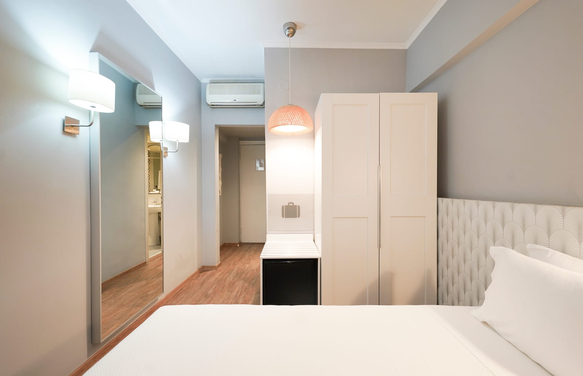 Single Room with Balcony & City View