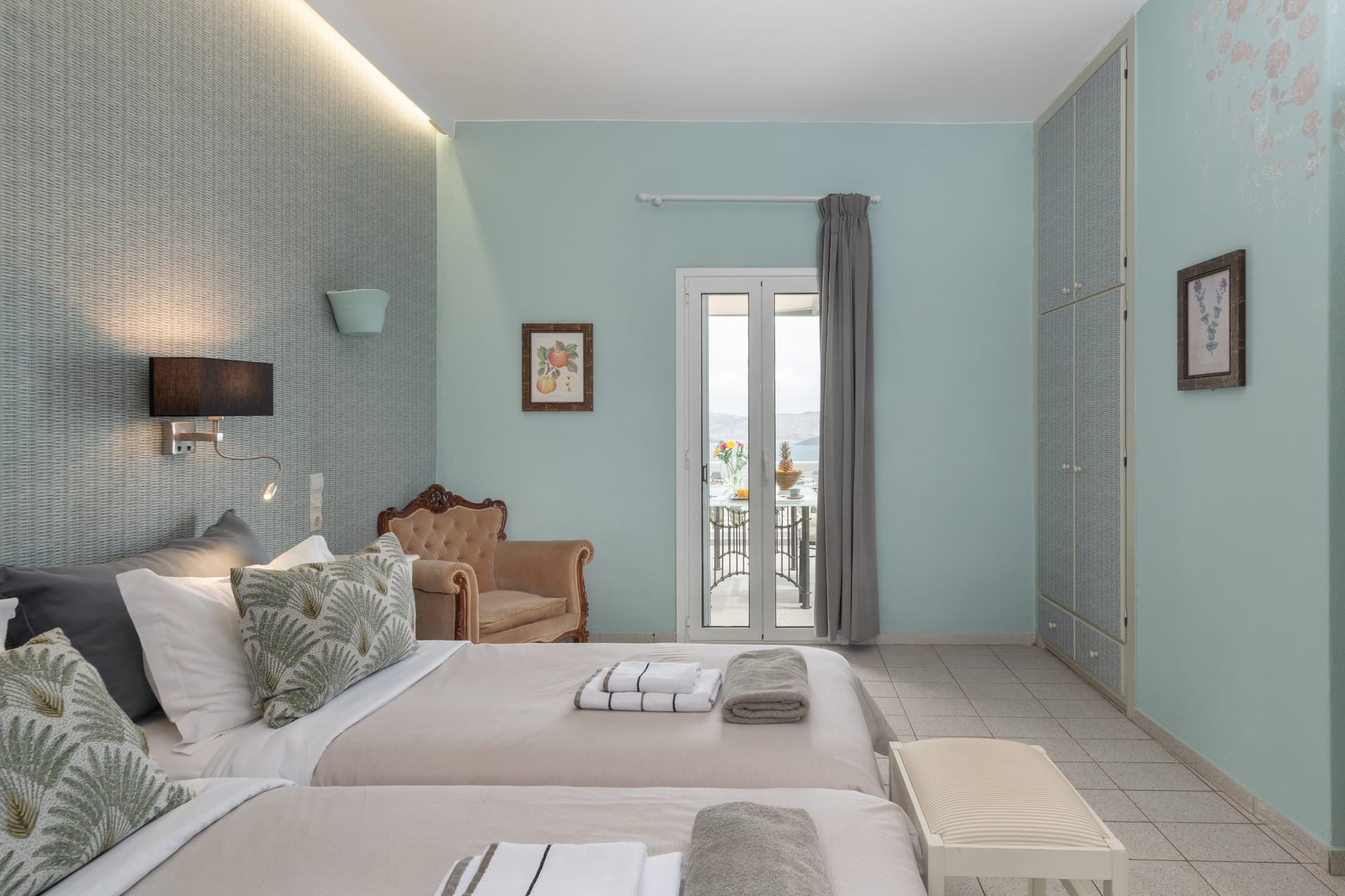 Superior One Bedroom Apartment with Sea View