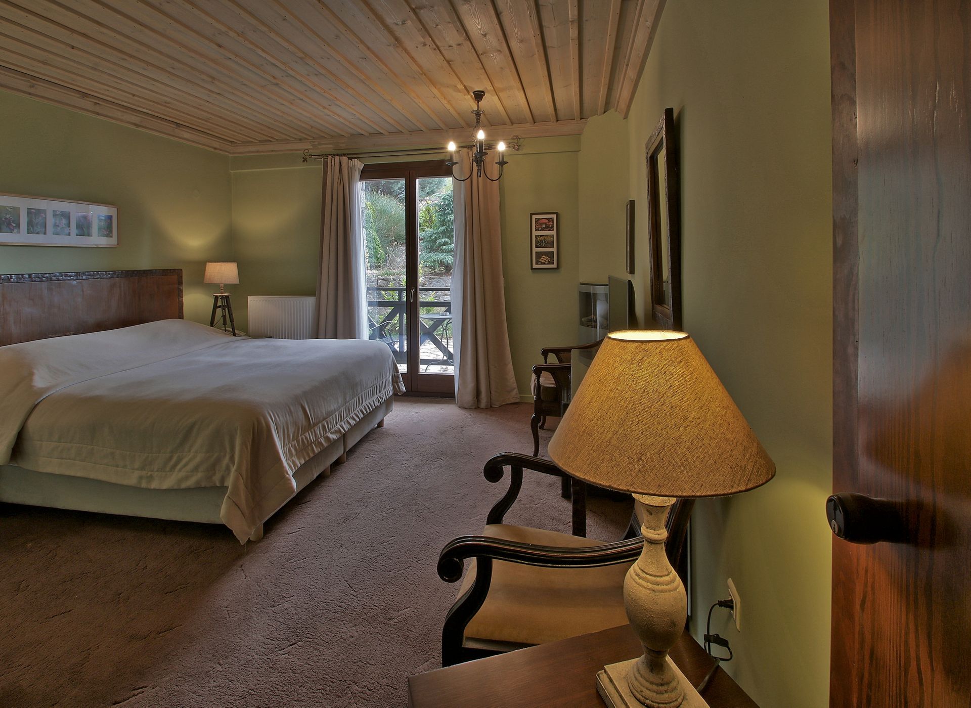 Suite | 4 Guests