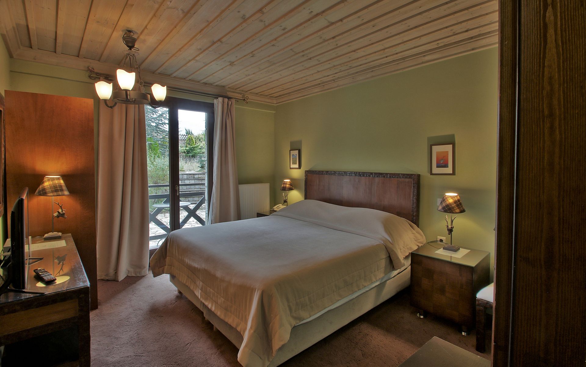 Suite | 4 Guests