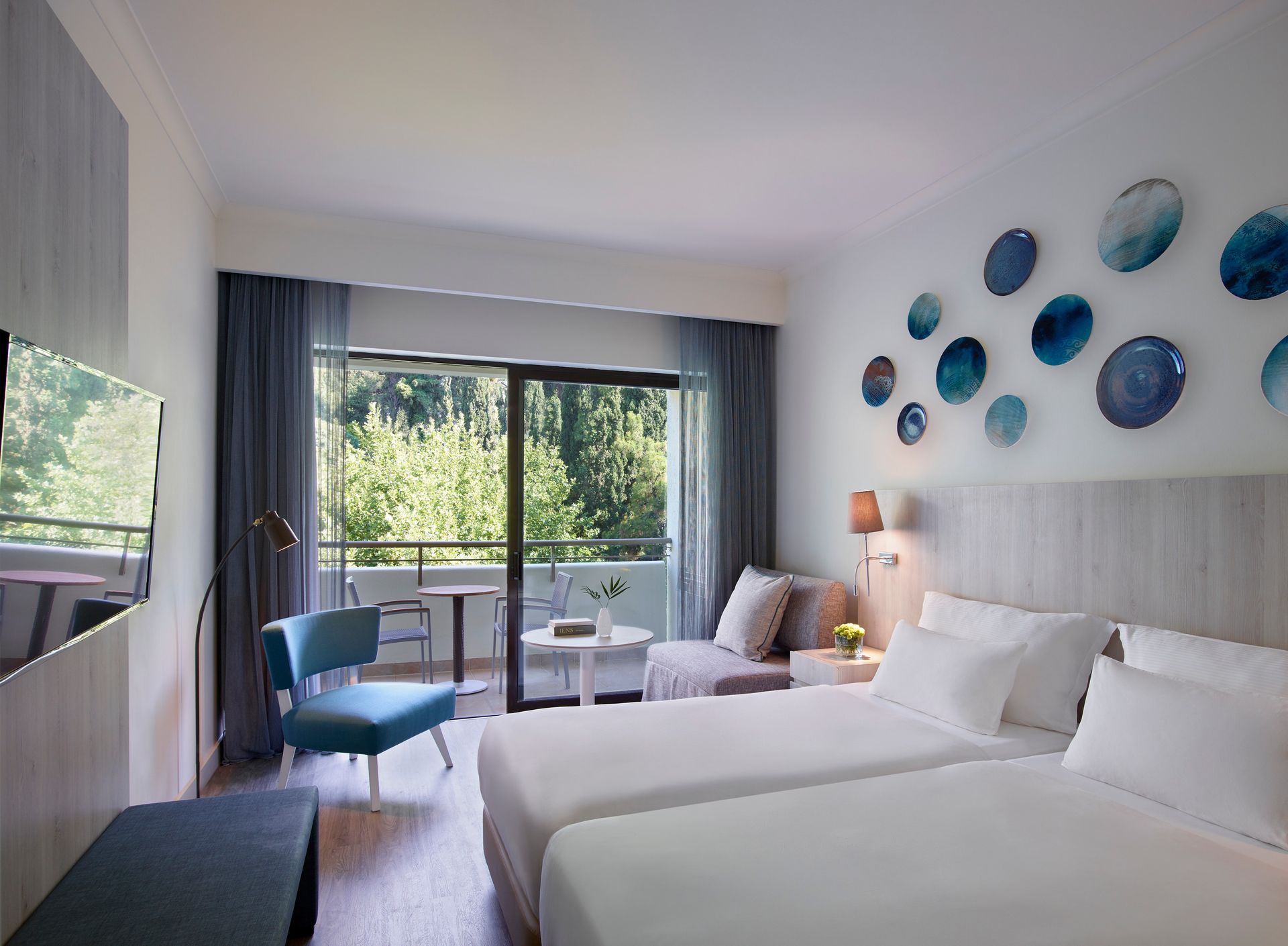 Deluxe Forest View Room