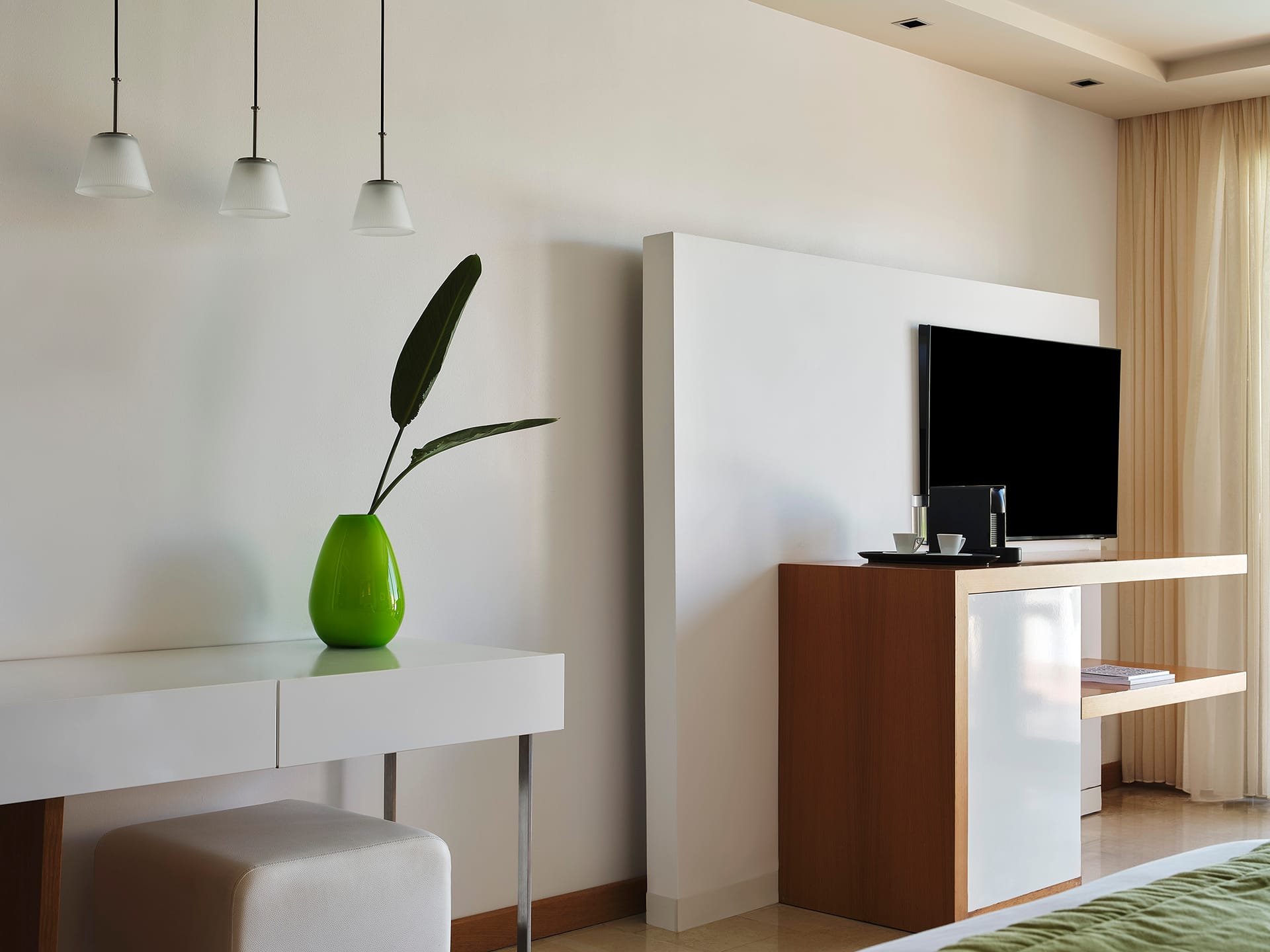 Amus Suite with Private Pool Inland View