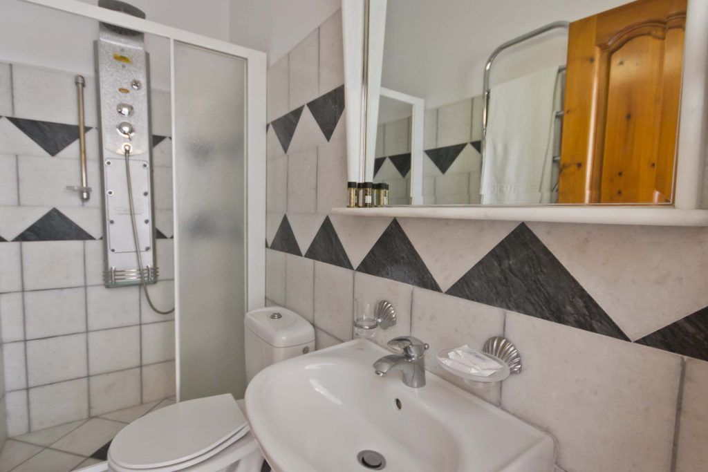 Studio (4 Adults) with Balcony