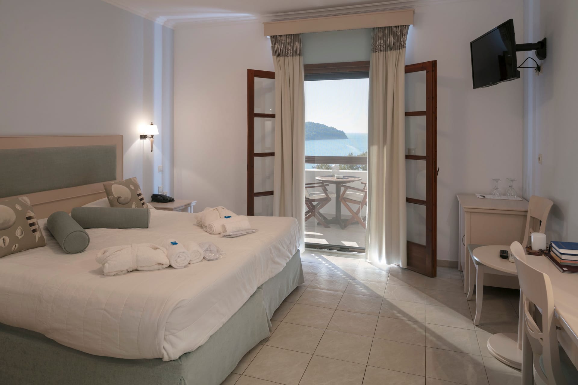 DOUBLE ROOM SEA VIEW