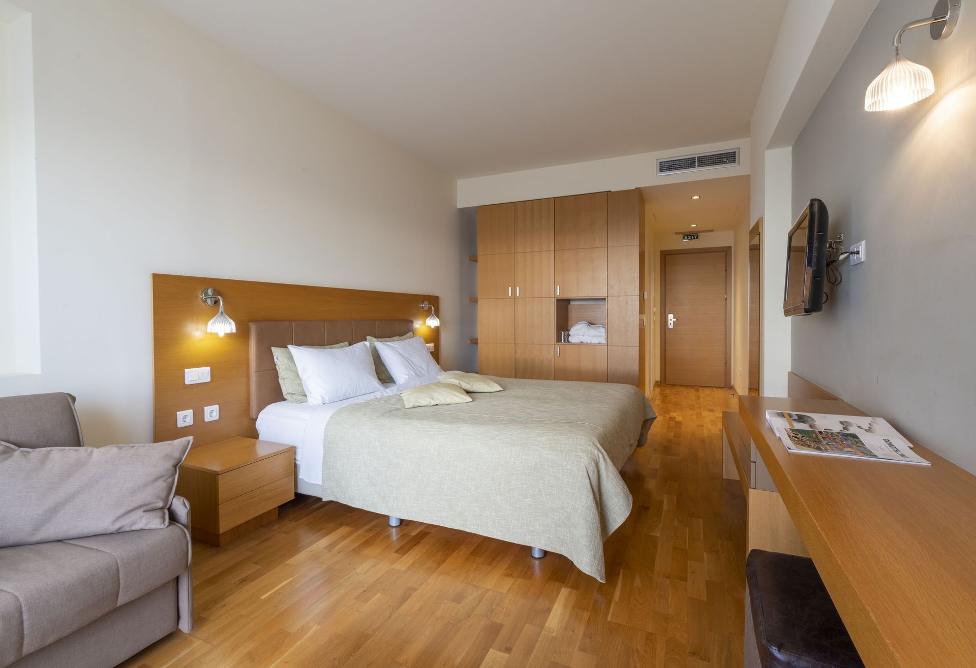 Executive Triple Room