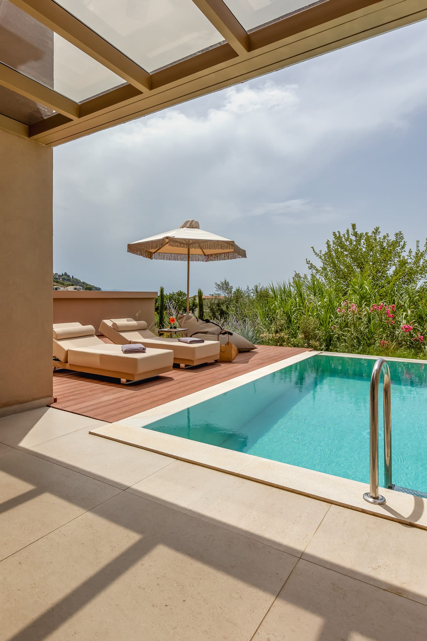 Premium Villa with Outdoor Hot Tub &amp; Private Pool