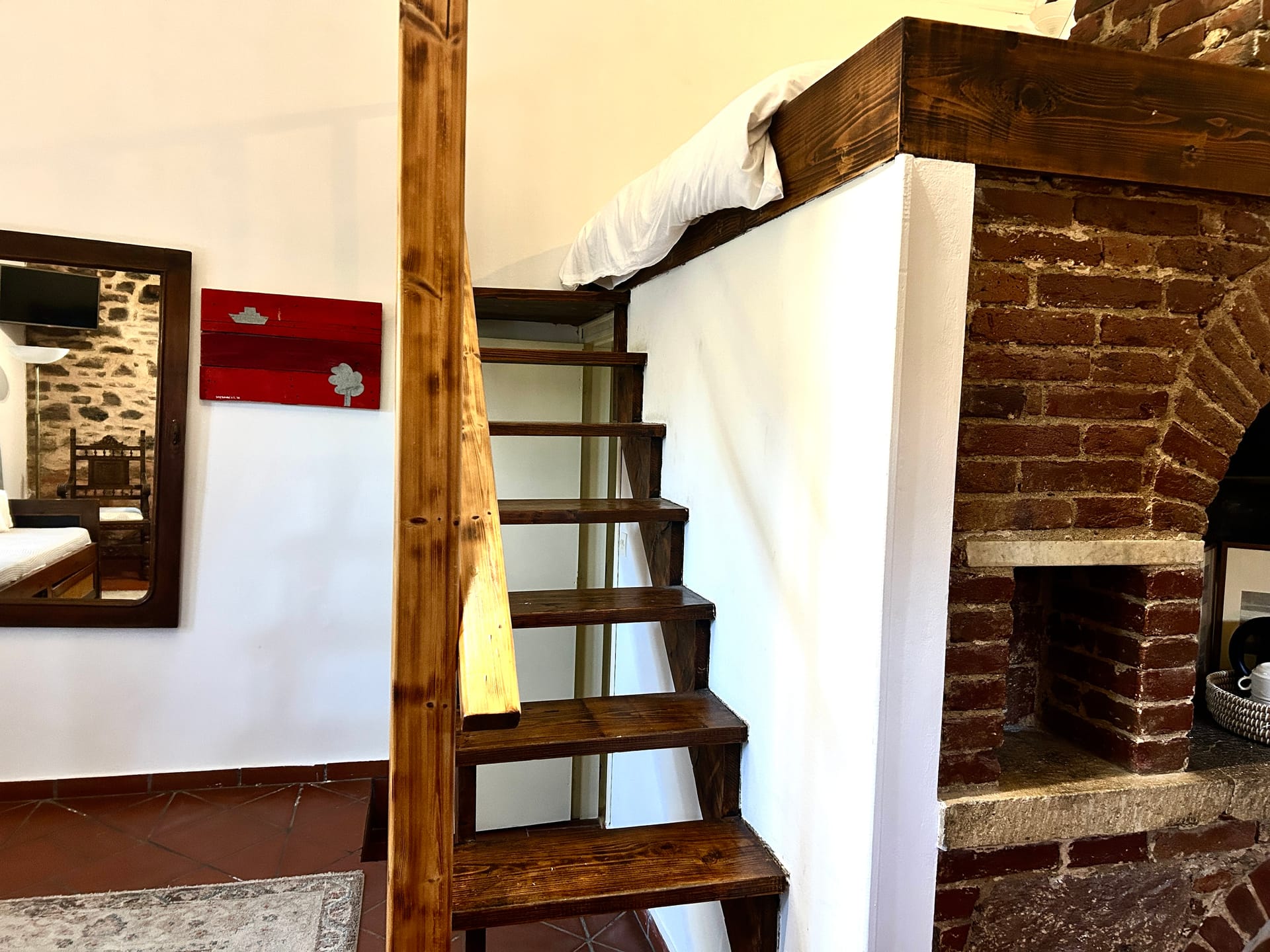 Mansion Cottage with Patio