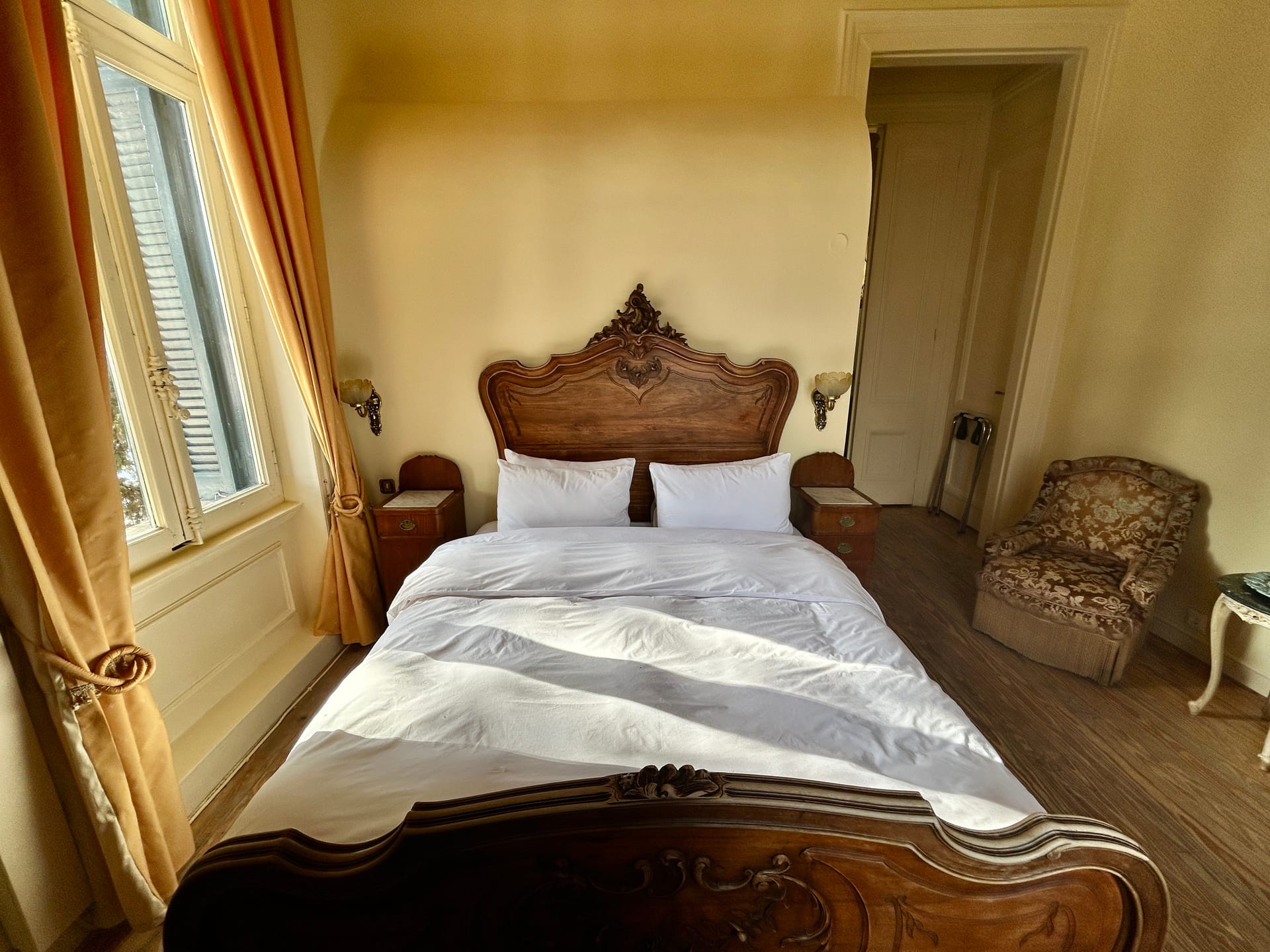 Mansion Junior Suite with Partial Sea View