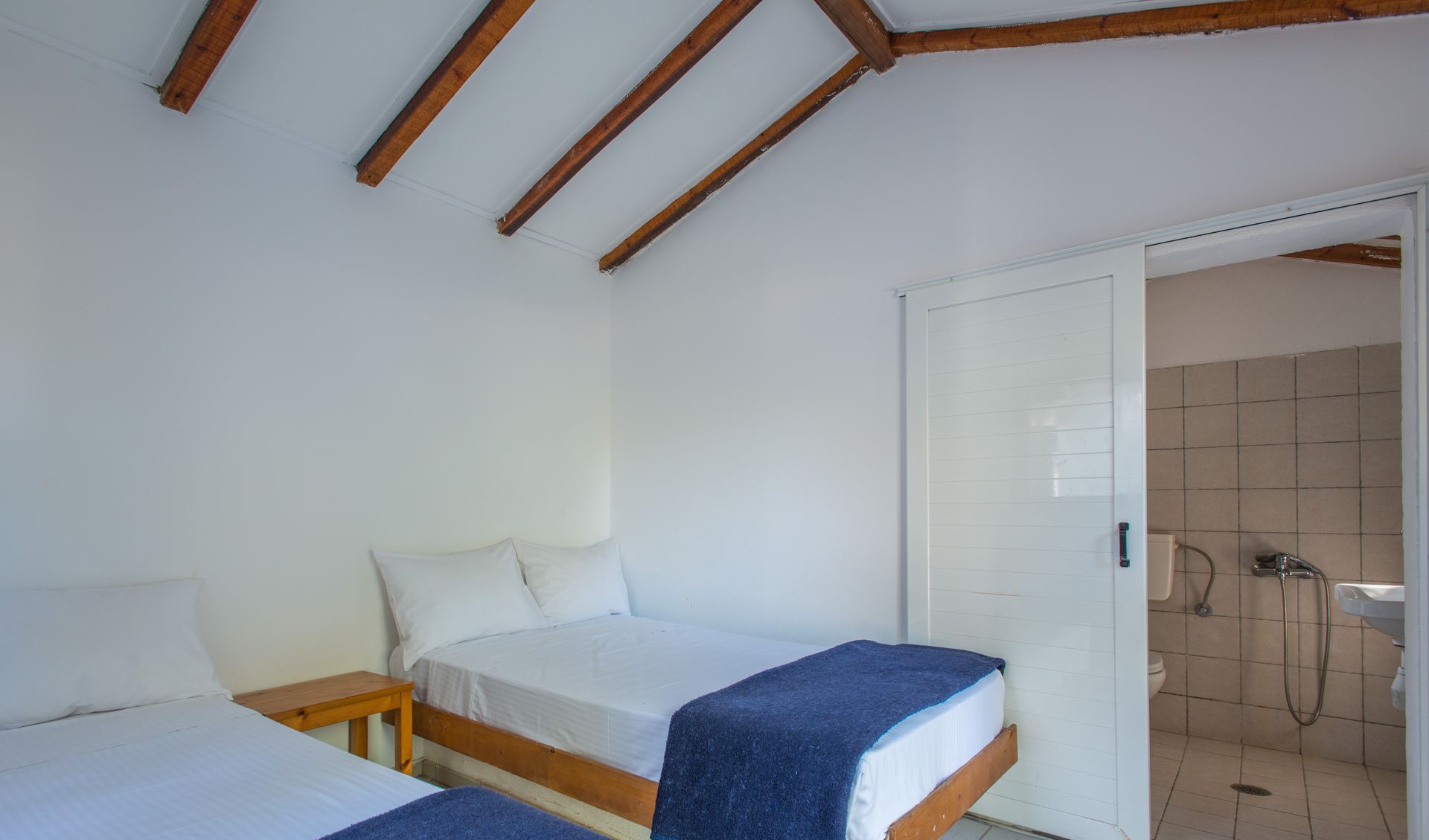 Hut - Ξενώνας