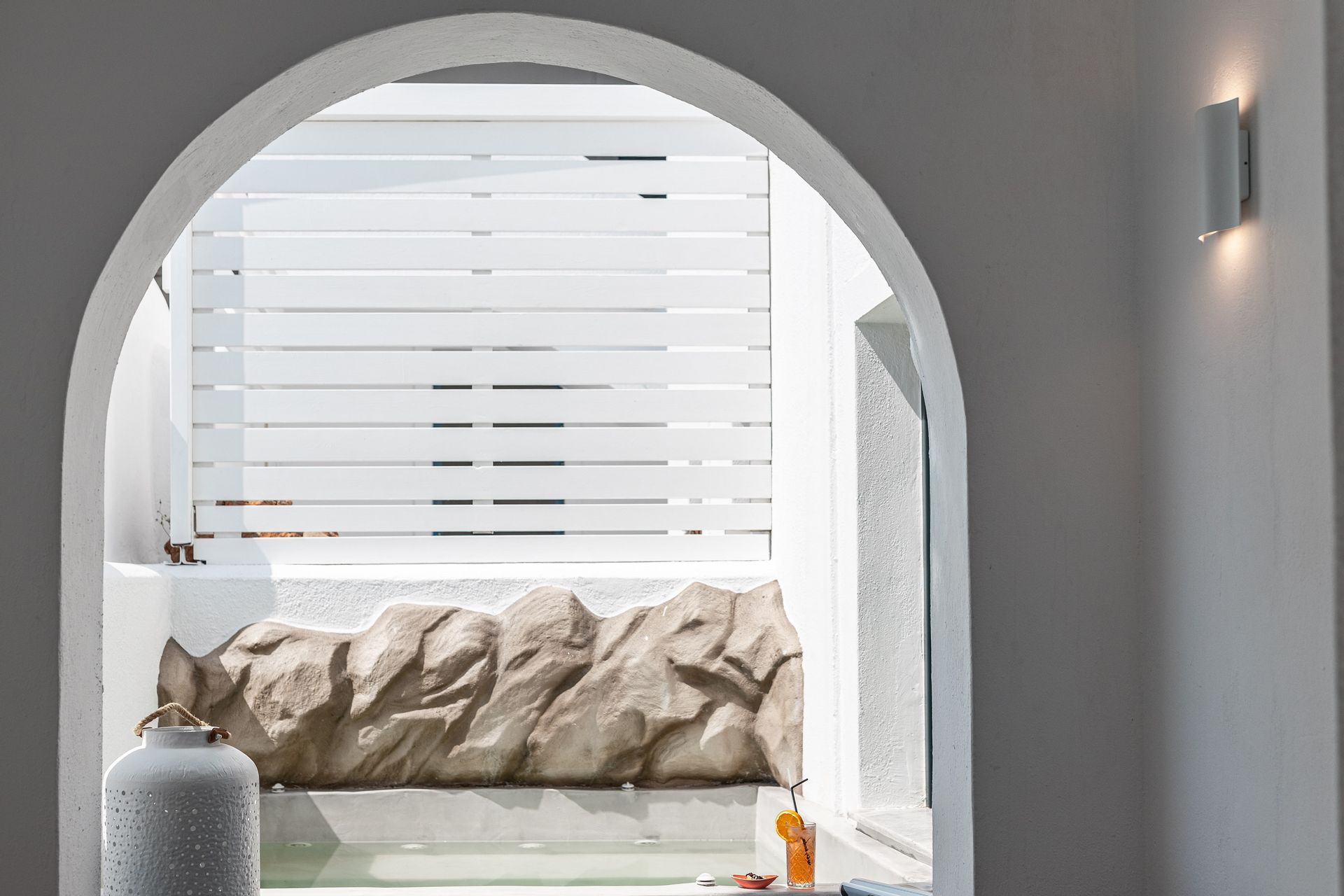 Love Suite Outdoor Hot Tub