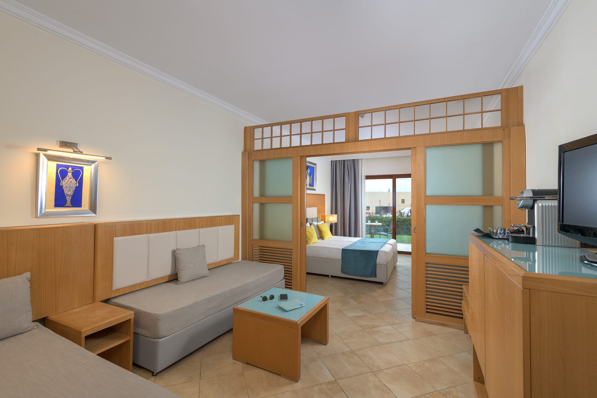 Family Room Garden View