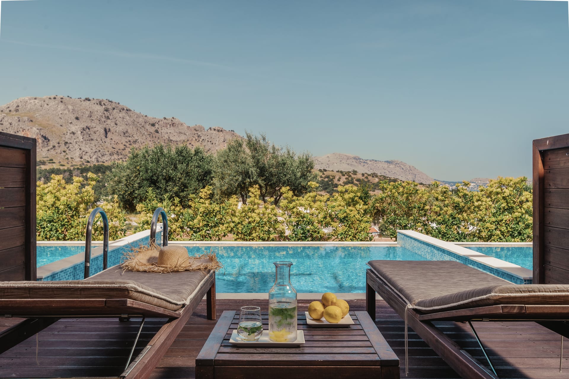 Family Room with Private Pool & Garden View