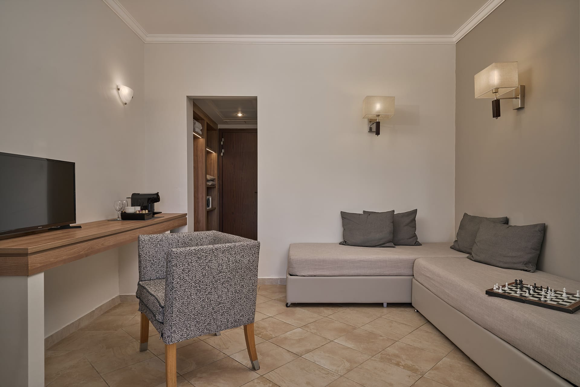 Family Room with Private Pool &amp; Garden View