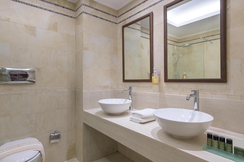 Family Suite with Private Pool &amp; Garden View