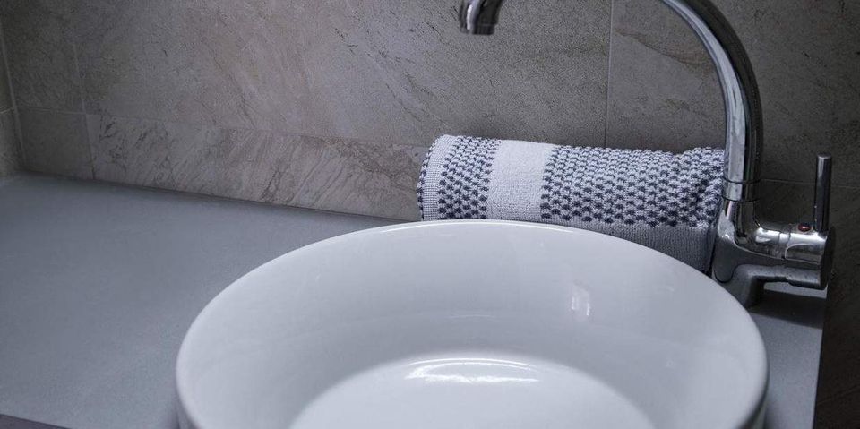 Garden Room /Pool &amp; Sea Front