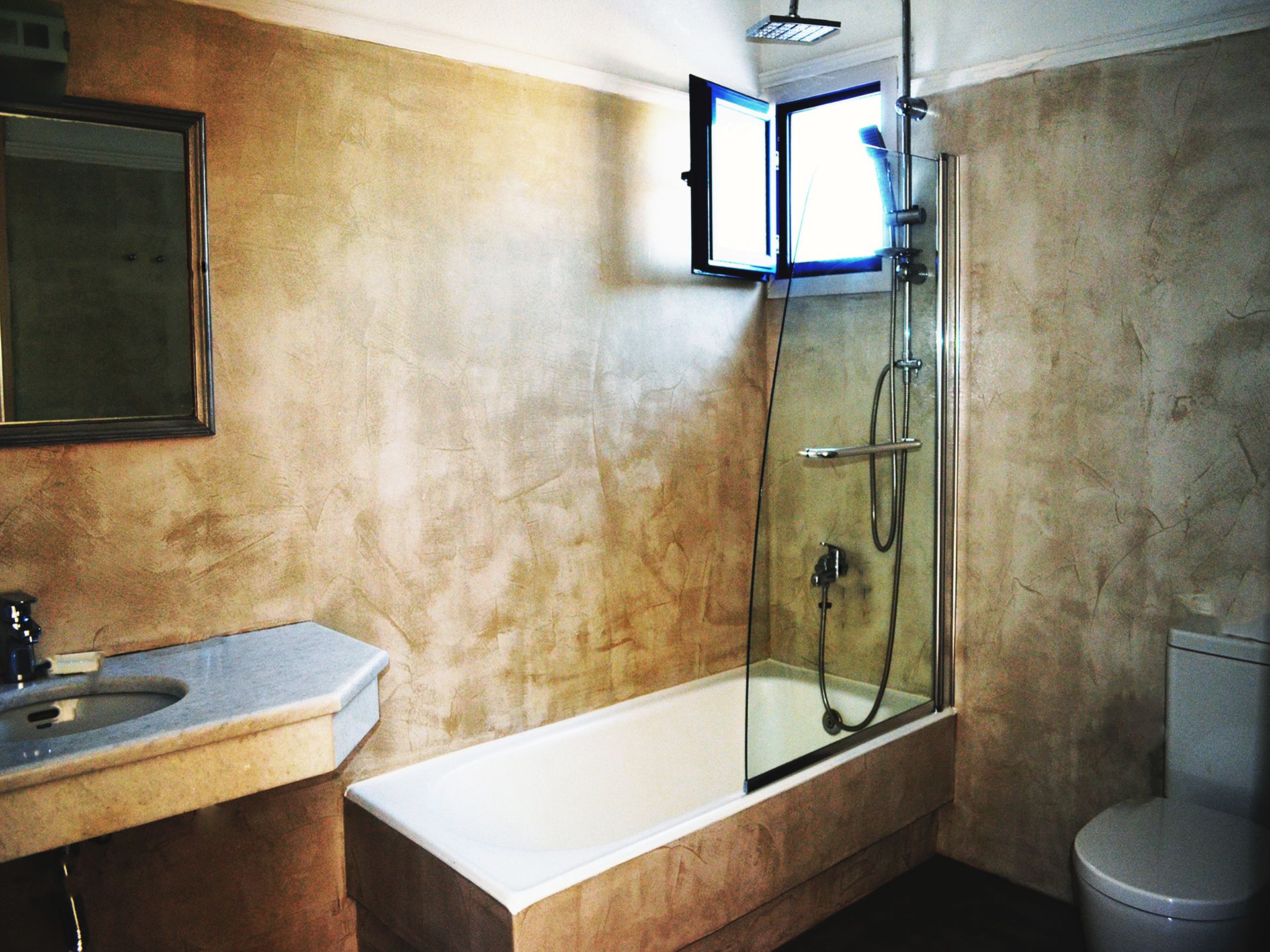 Classic Room with Pool View from the balcony