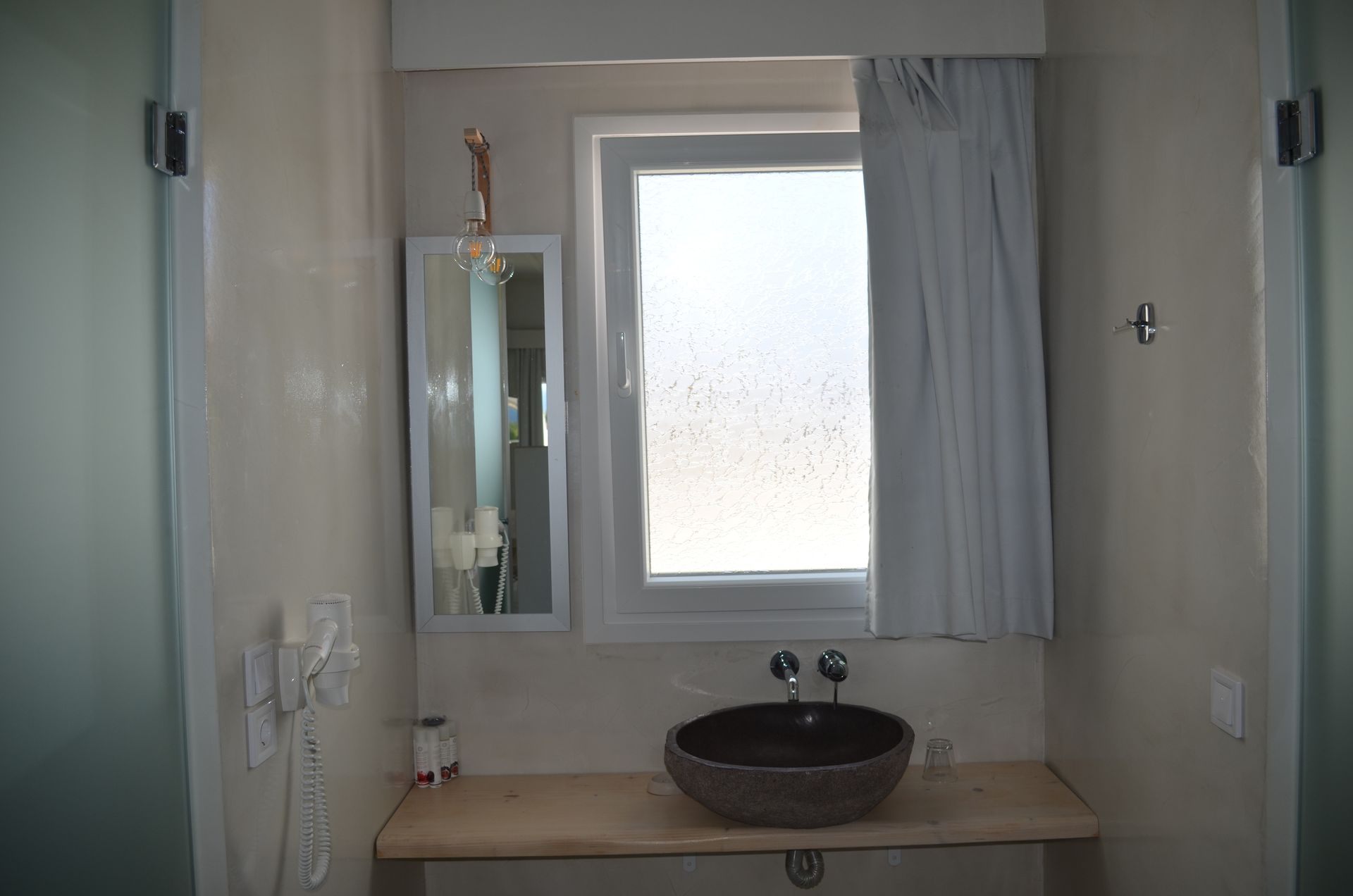 Superior Suite with outdoor Hot Tub & Panoramic direct Sea View