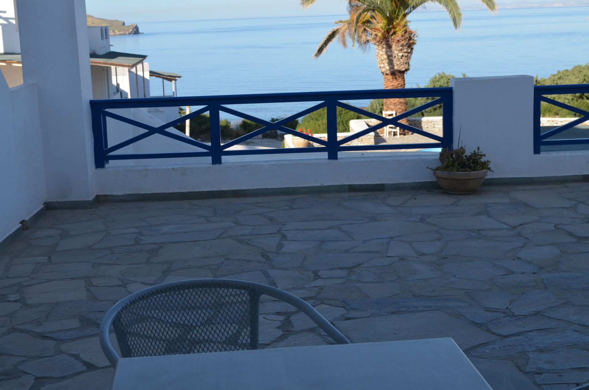 Executive Suite with outdoor Hot Tub & Panoramic direct Sea View