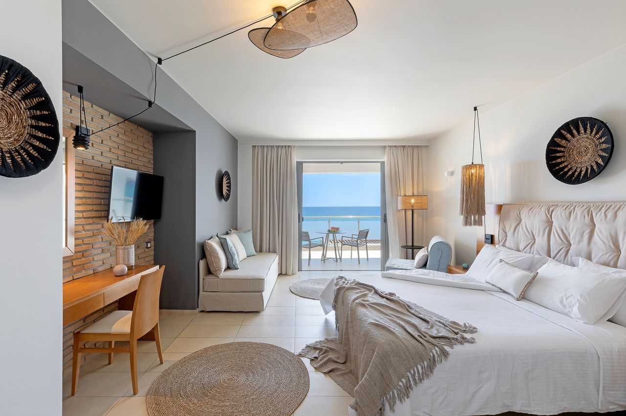 Superior Double Room Sea View 30m2