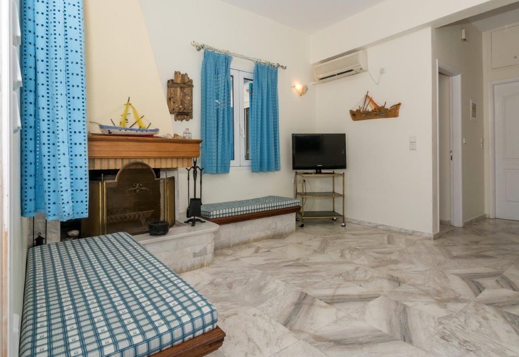 Paleopoli Bay Sea View Apartment