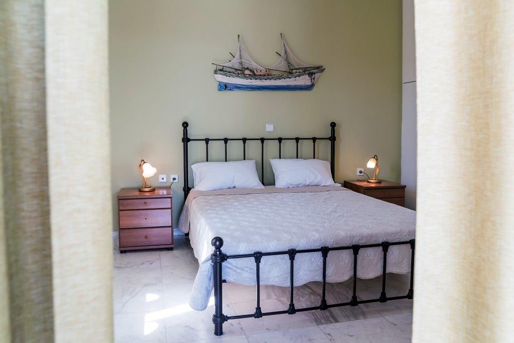 Paleopoli Bay Sea View Apartment