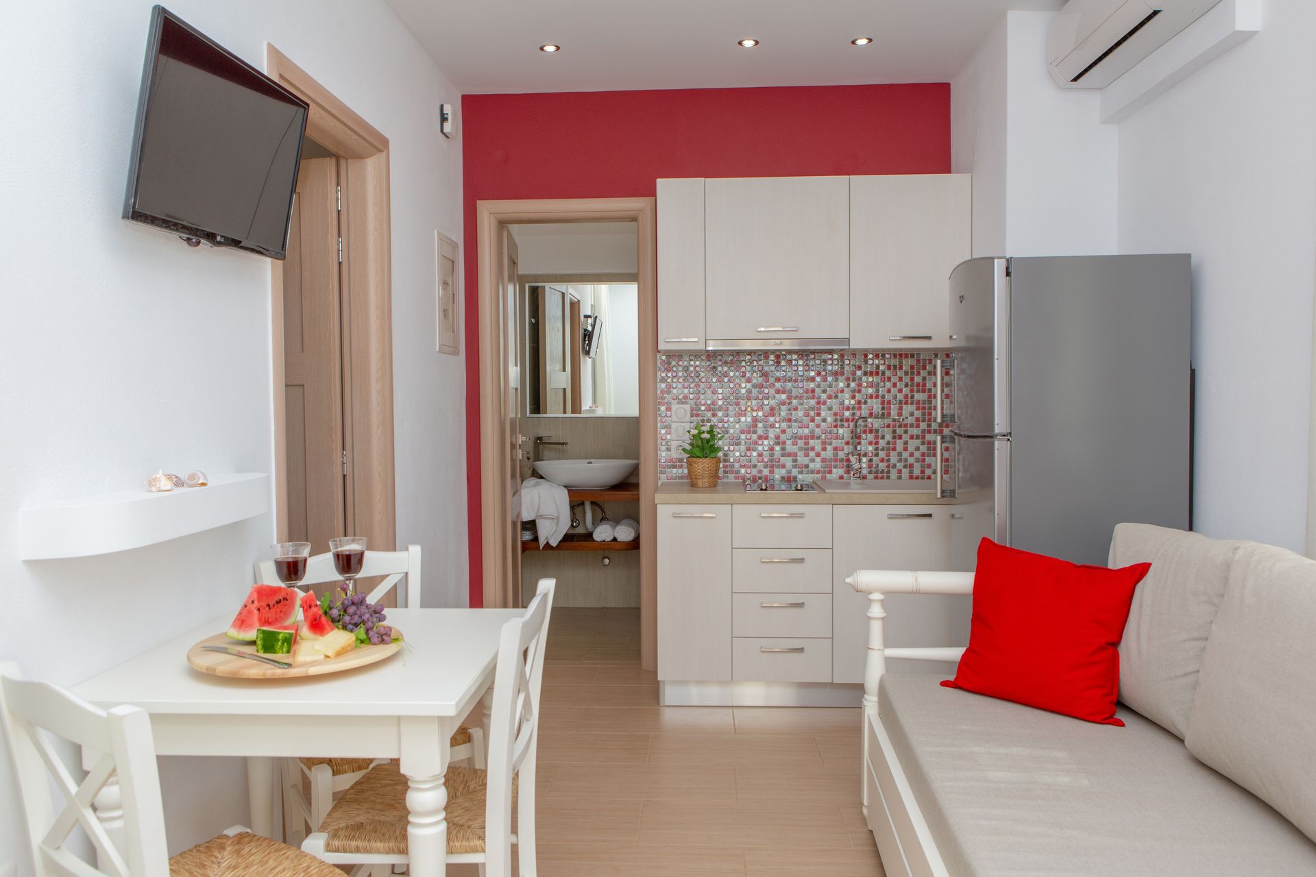 One Bedroom Villa Private Pool &amp; Sea View (Red)