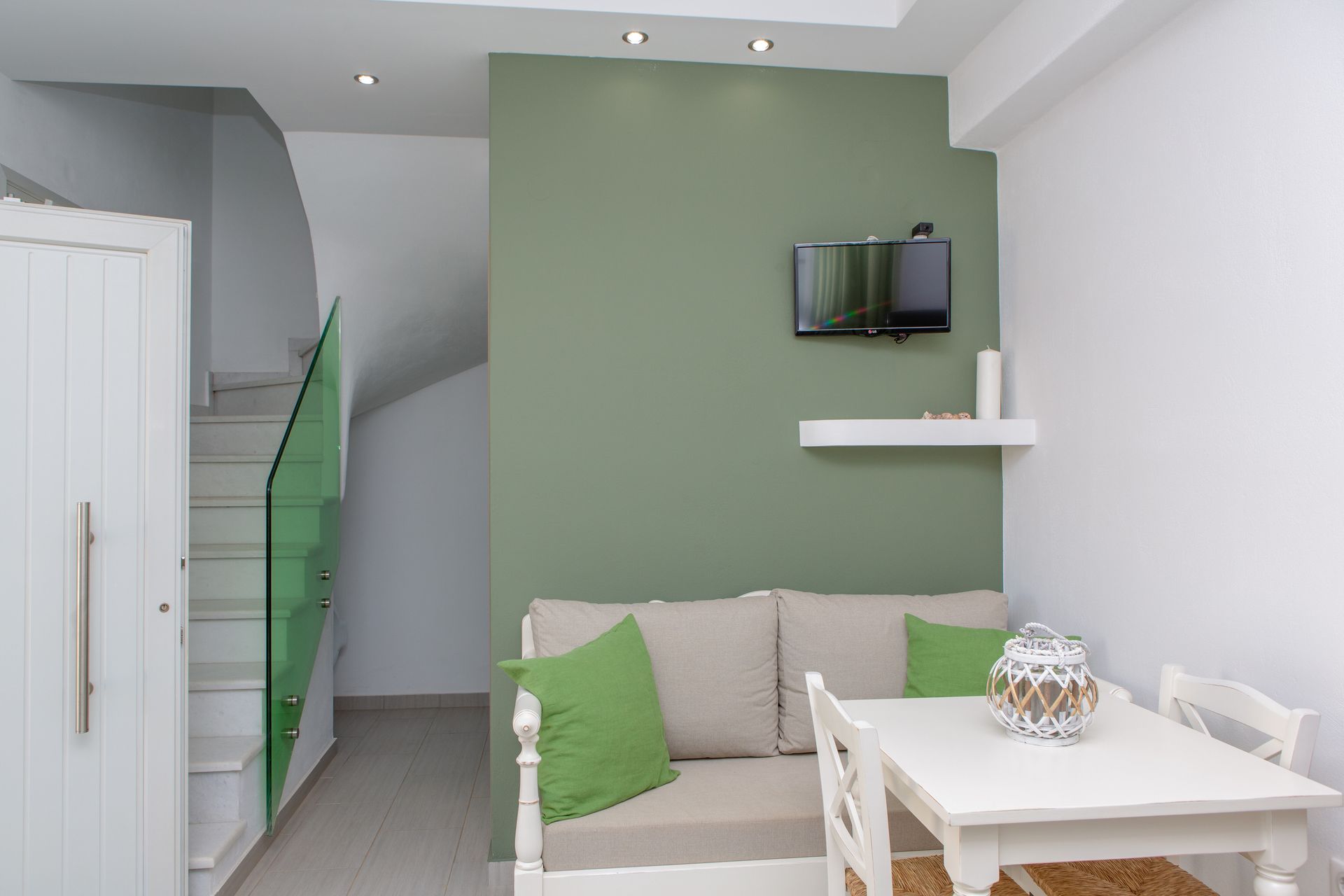 Two Bedroom Villa Private Pool &amp; Sea View (Green)