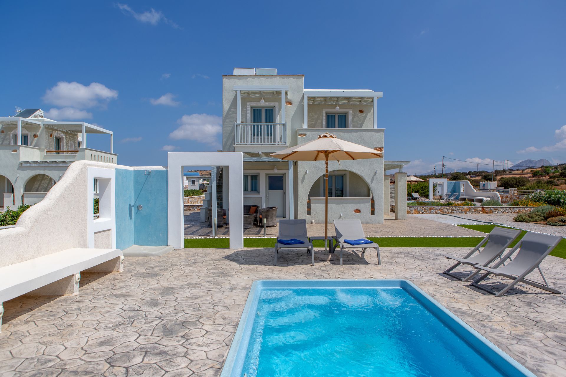 Two Bedroom Villa Private Pool & Sea View (Blue)