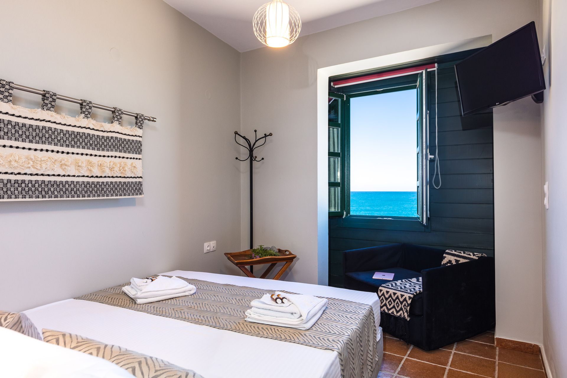 Standard Double or Twin room with sea view