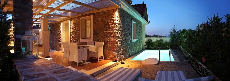 Suite with Private Pool