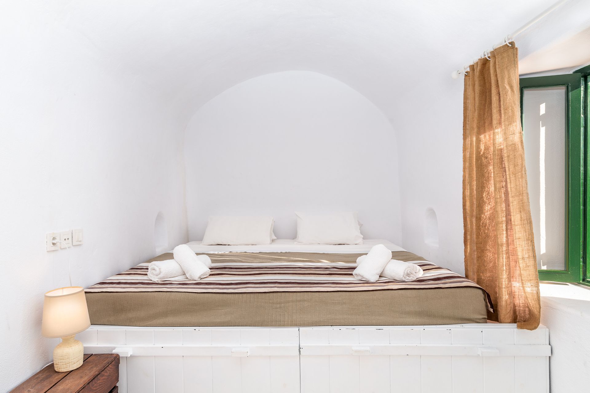 Atlantis Tholos Apartment