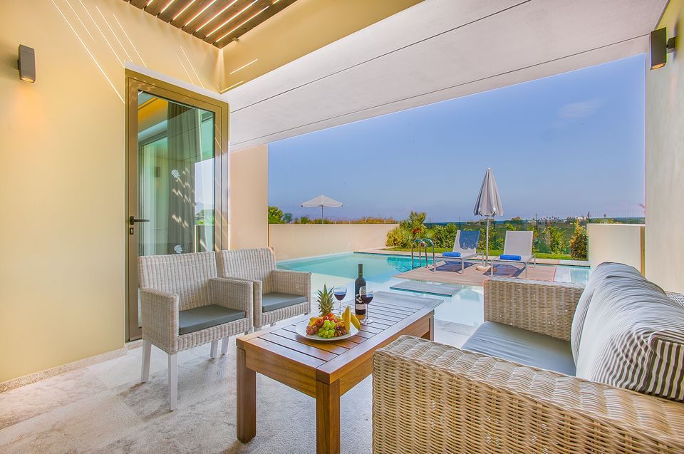 Deluxe Bungalow Suite with Private Pool