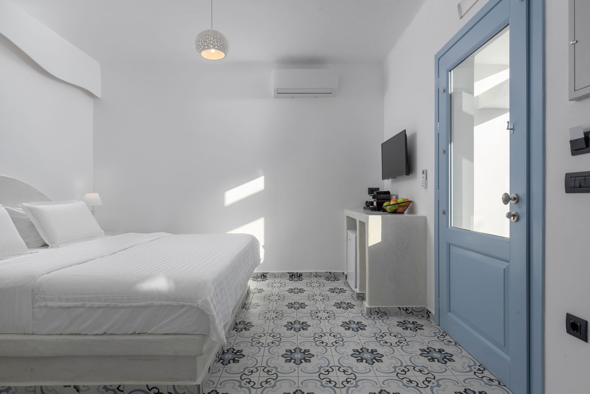Romantic Suite | Outdoor Jacuzzi