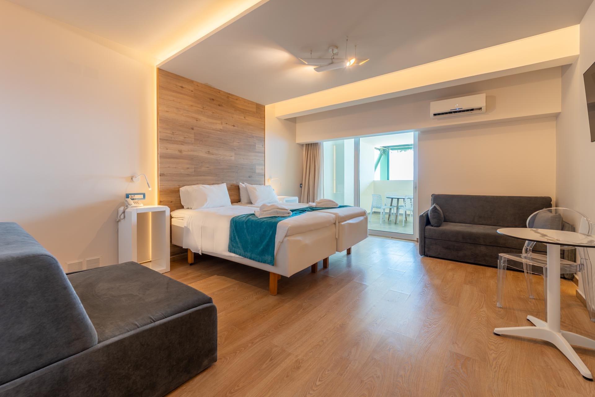 Superior Sea View Room