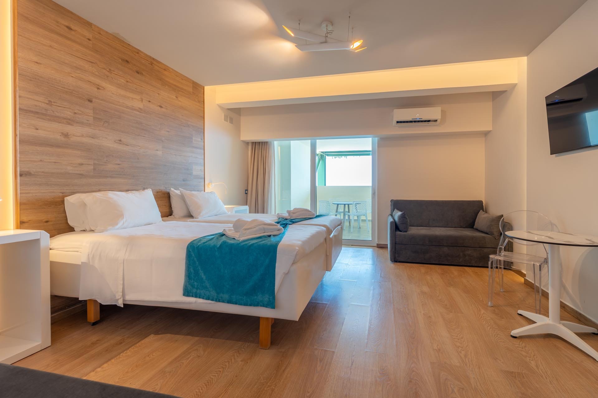 Superior Sea View Room