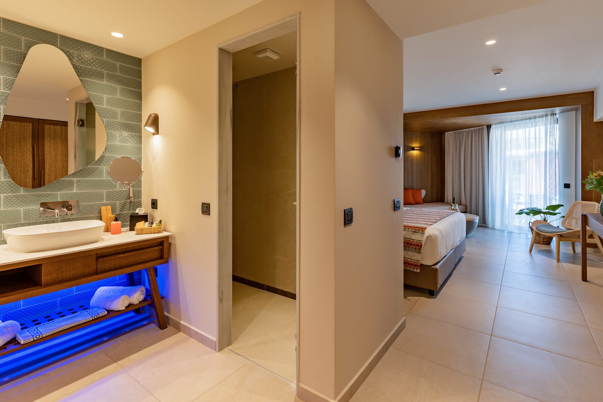 Superior Junior Suite