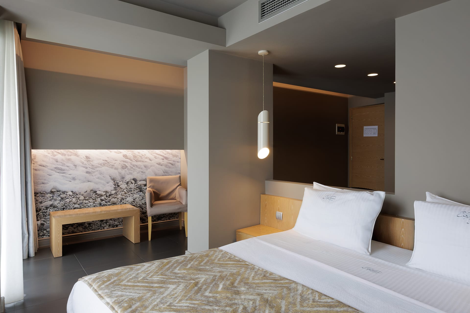 Deluxe Sea View Compact