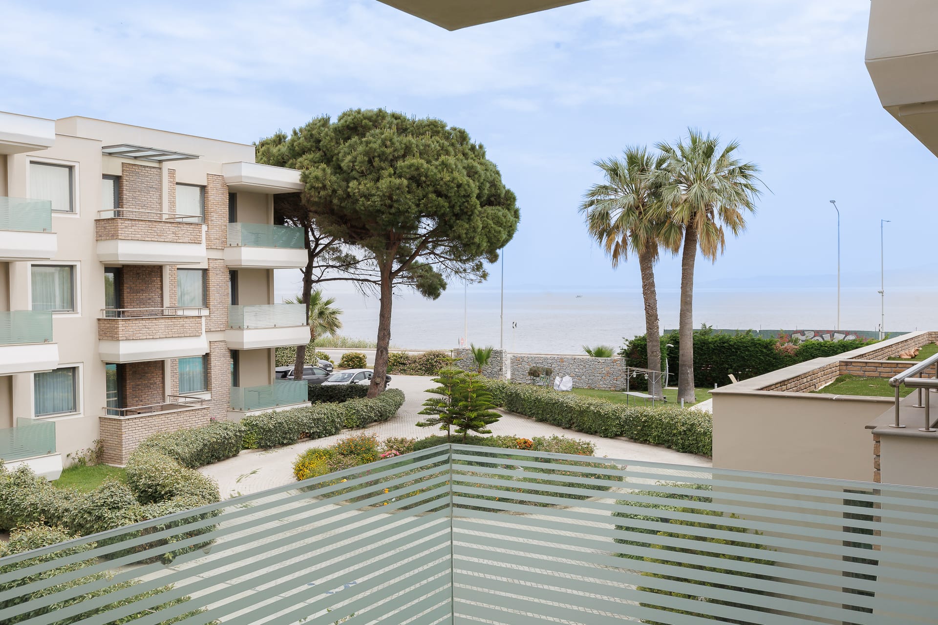 Deluxe Sea View Compact