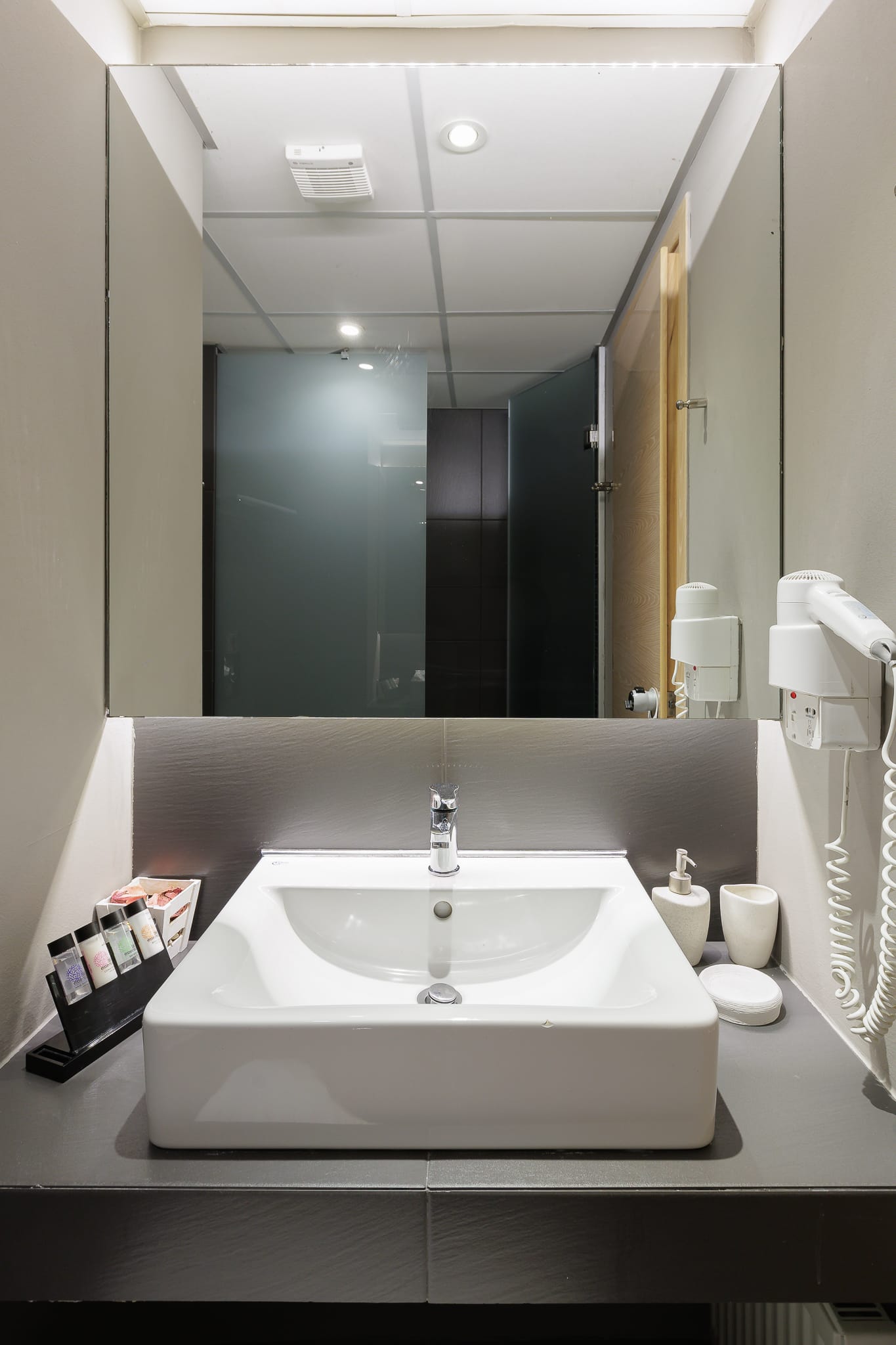 Deluxe Sea View Upper Floor