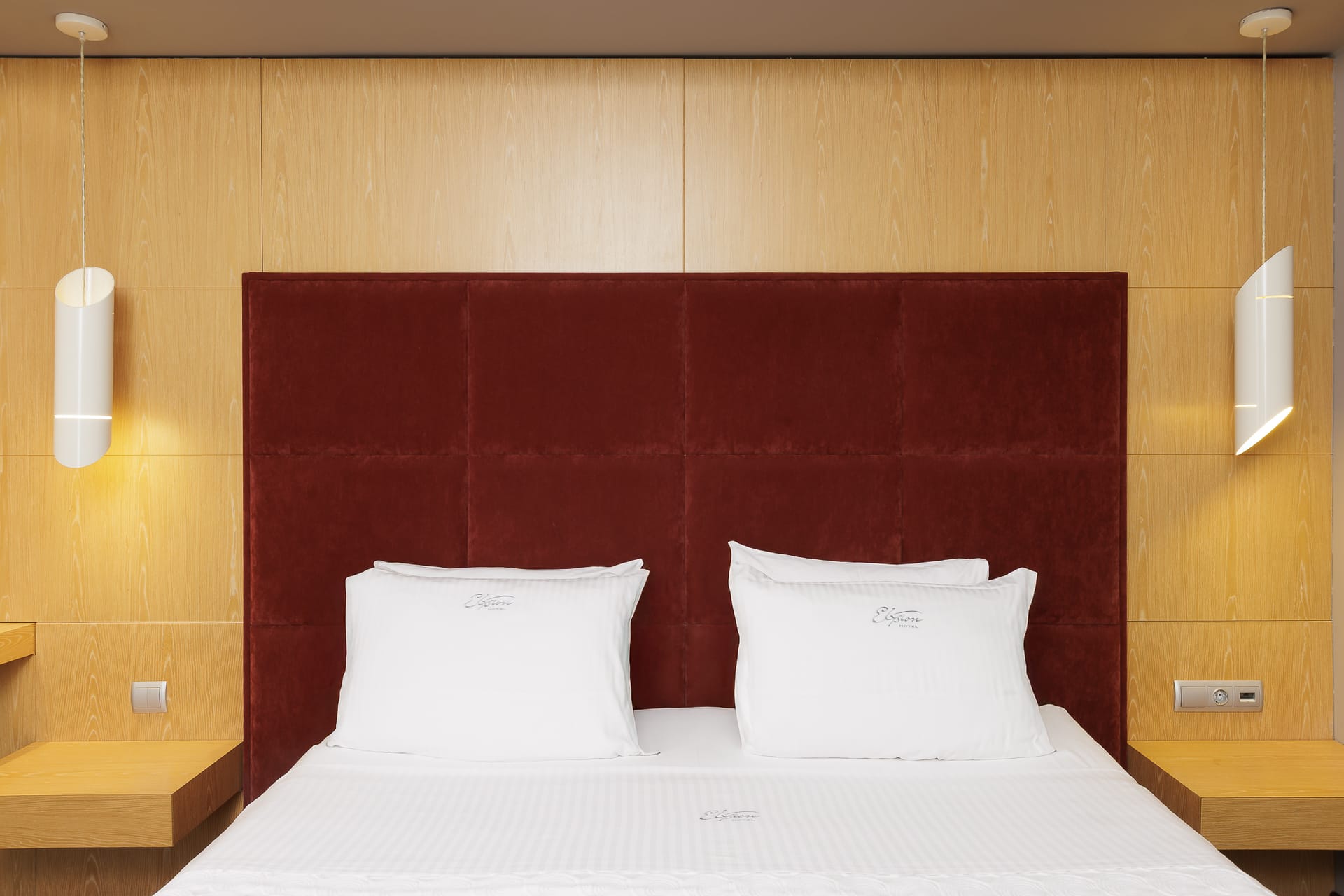 Executive Sea View Upper Floor Suite with Hydromassage