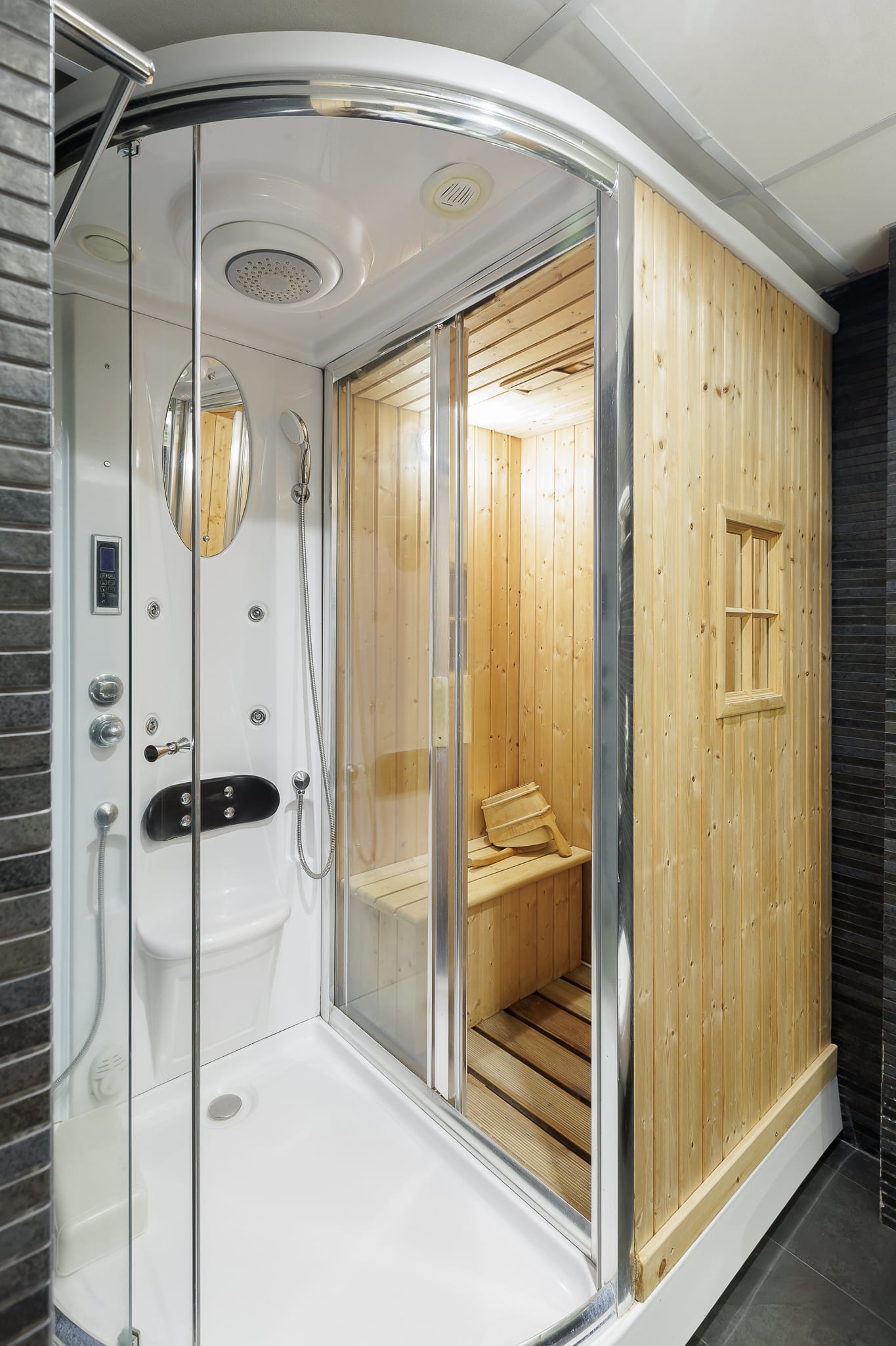 Executive Spa Sea View Ground Floor Suite with Sauna