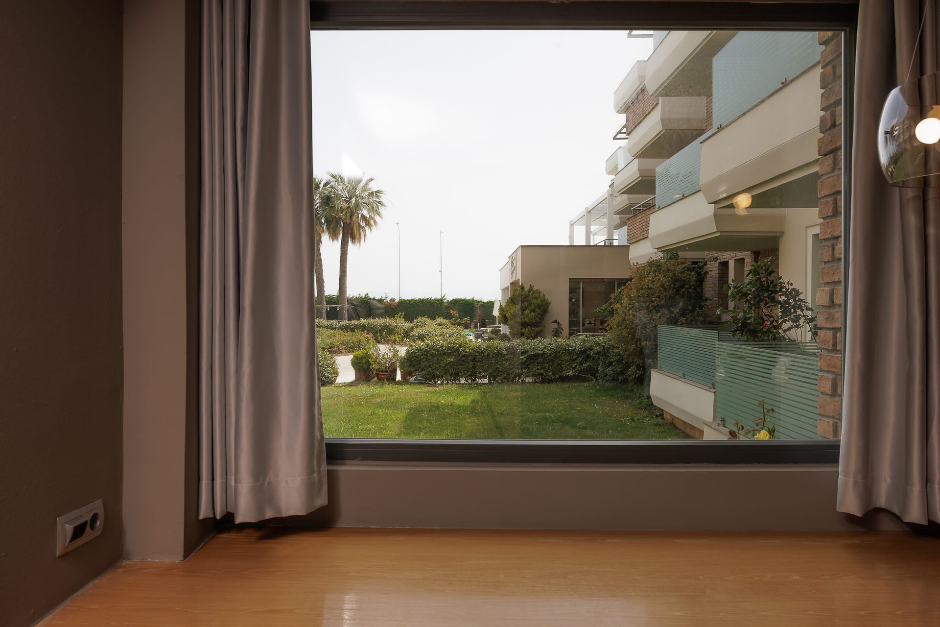 Executive Spa Sea View Ground Floor Suite with Sauna