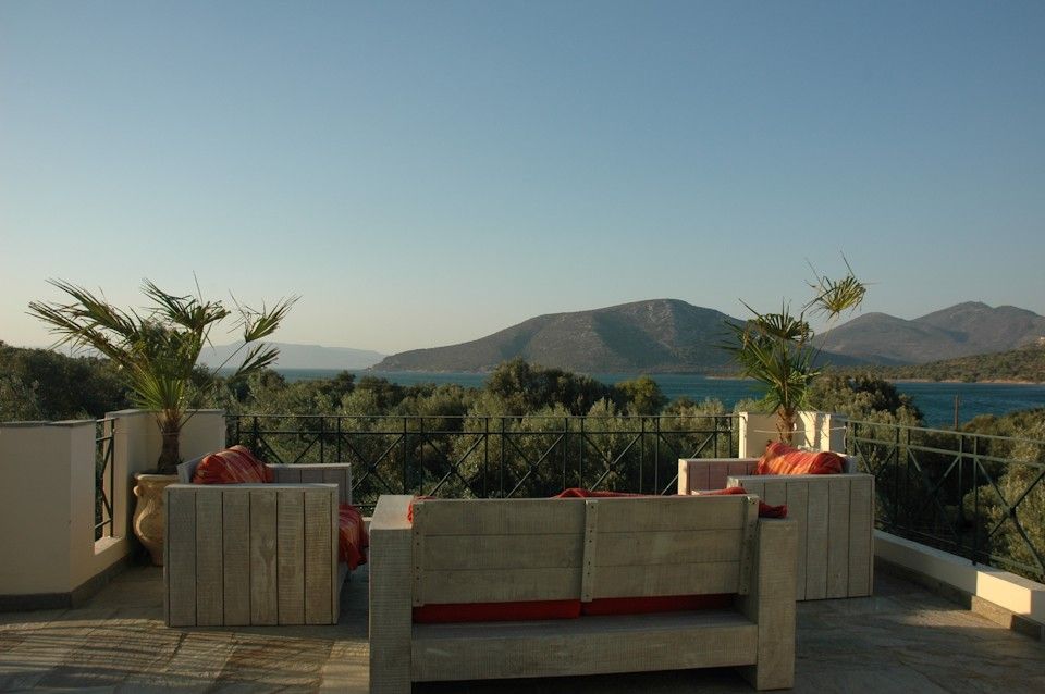 Three bed room with kitchen 2nd floor-big balcony(Yera house)