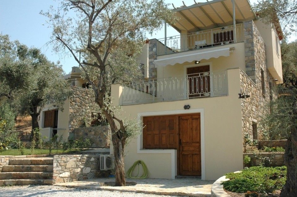 Efcharis &amp; Arion houses