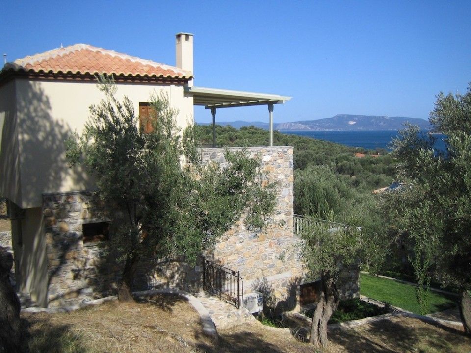 Efcharis & Arion houses