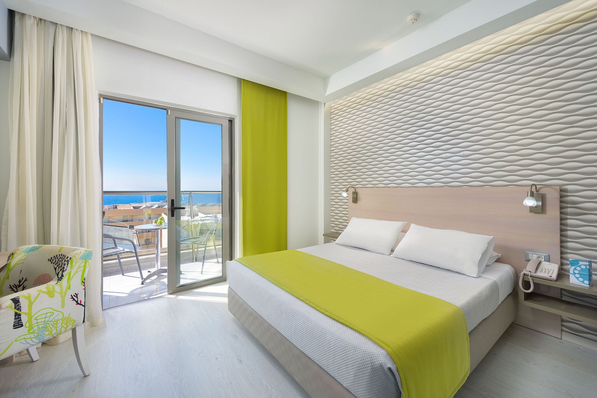Standard Room with Sea View