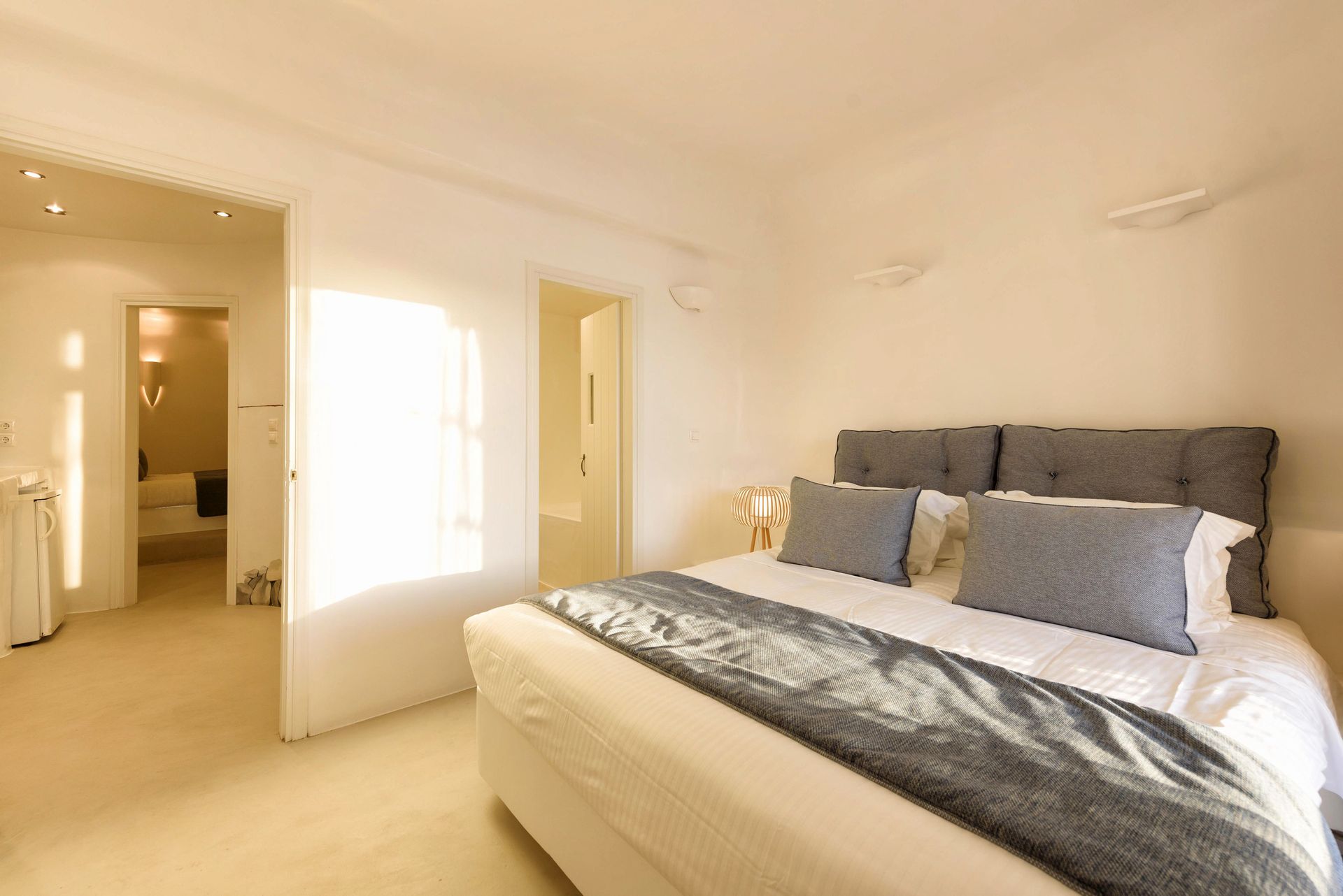 Family Suite with Private Pool & Sea View