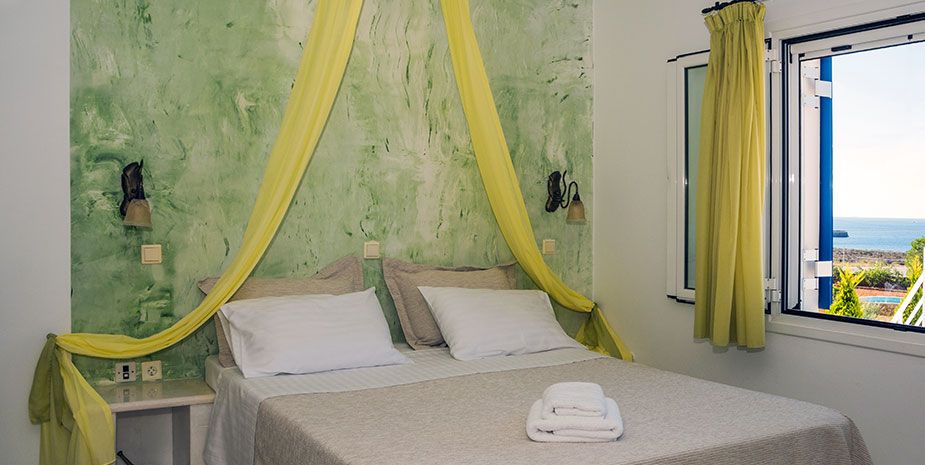 Studio with Sea View