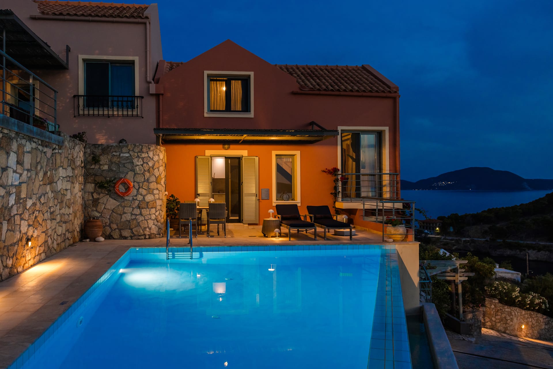 Villa Prikonas | 2 Bedroom Villa