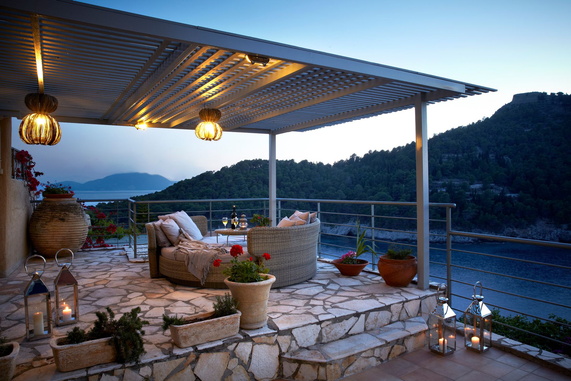 Villa Nicolis | 3 Bedroom Villa